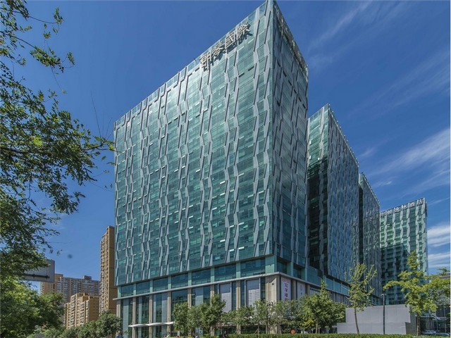 发动机罩盖聚氨酯组合料高回弹